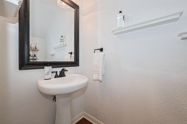 157 E Frontera Circle, The Woodlands, TX 77382