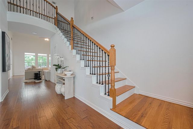 157 E Frontera Circle, The Woodlands, TX 77382