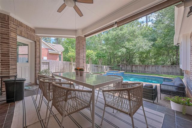 157 E Frontera Circle, The Woodlands, TX 77382