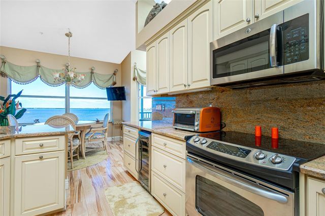 200 HARBOR WALK DRIVE 353, Punta Gorda, FL 33950