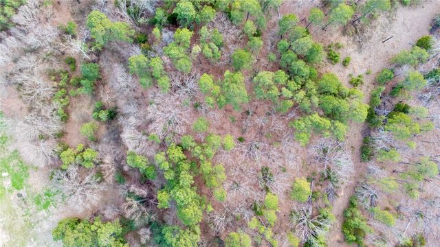 509 County Road 35985, Powderly, TX 75473