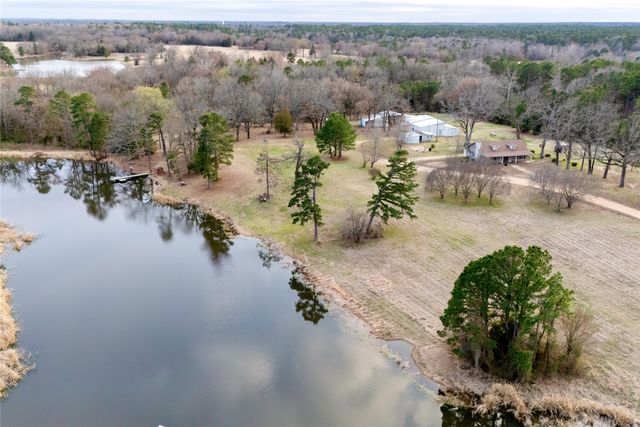 509 County Road 35985, Powderly, TX 75473