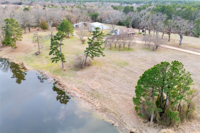 509 County Road 35985, Powderly, TX 75473