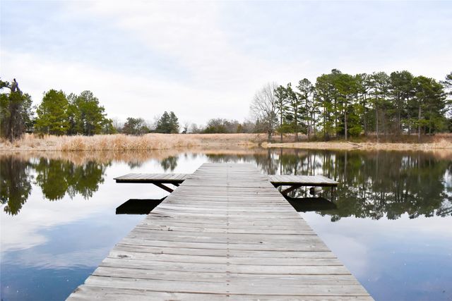 509 County Road 35985, Powderly, TX 75473