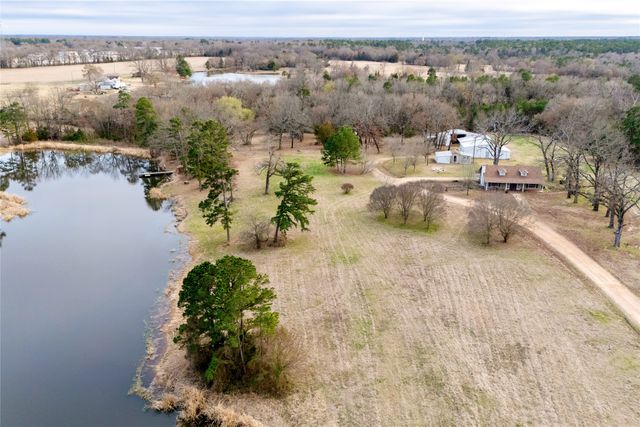 509 County Road 35985, Powderly, TX 75473