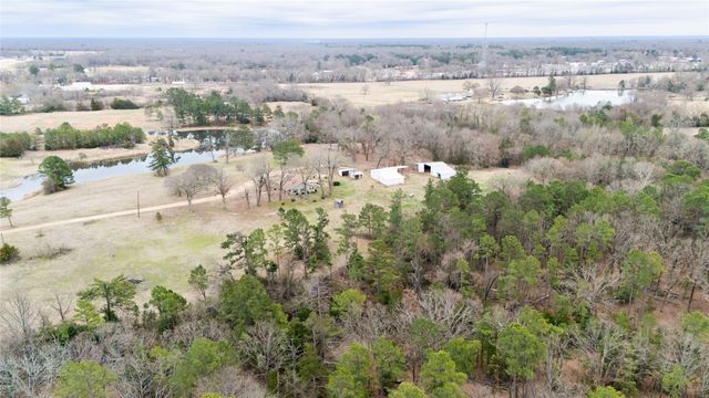 509 County Road 35985, Powderly, TX 75473