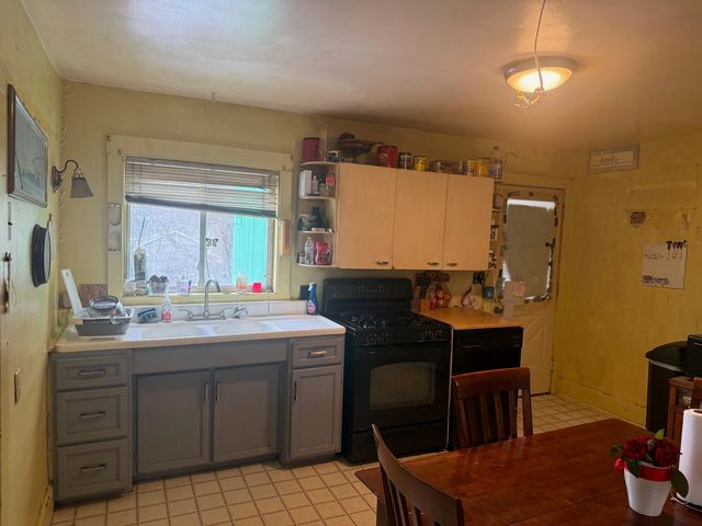 903 Cotey Street, Cadillac, MI 49601