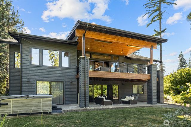320 Kokanee Lp, Cle Elum, WA 98922
