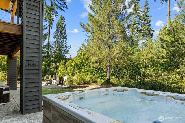 320 Kokanee Lp, Cle Elum, WA 98922