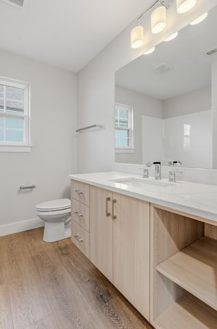 6402 COBBLE CREEK DR, Columbia, MO 65201