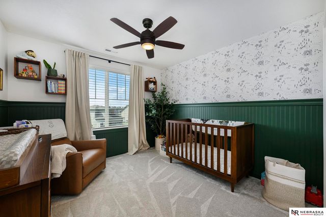 12207 S 111th Avenue, Papillion, NE 68046