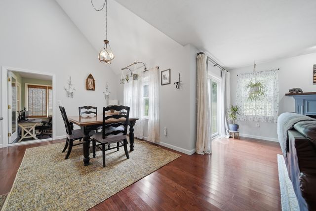 361 Winding Pond Road, Londonderry, NH 03053