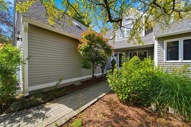 361 Winding Pond Road, Londonderry, NH 03053