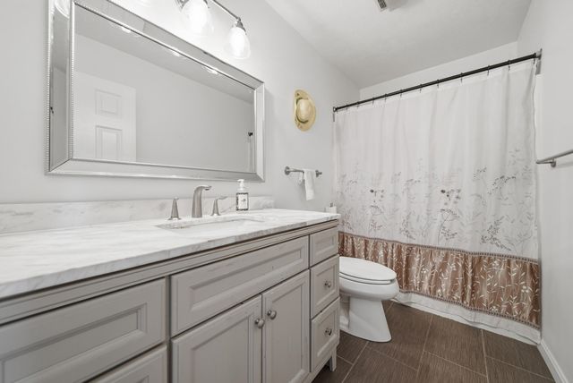 361 Winding Pond Road, Londonderry, NH 03053