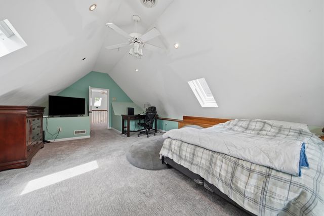 361 Winding Pond Road, Londonderry, NH 03053