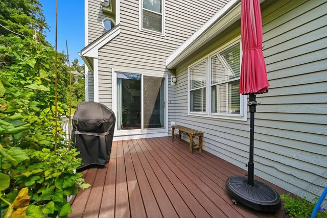 361 Winding Pond Road, Londonderry, NH 03053