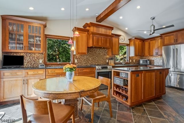 470 Washington Ave, Bridgewater Twp., NJ 08836