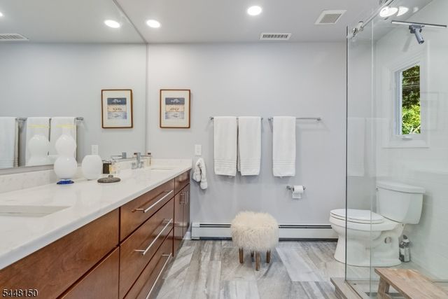 470 Washington Ave, Bridgewater Twp., NJ 08836