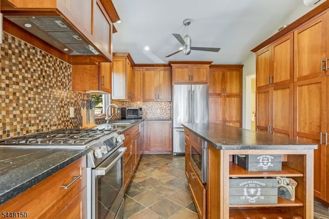 470 Washington Ave, Bridgewater Twp., NJ 08836