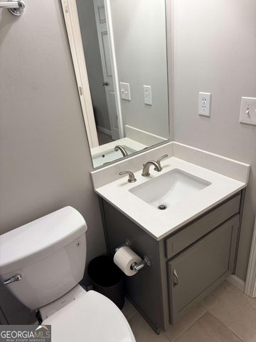 218 Woodland Way, Canton, GA 30114