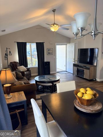 218 Woodland Way, Canton, GA 30114