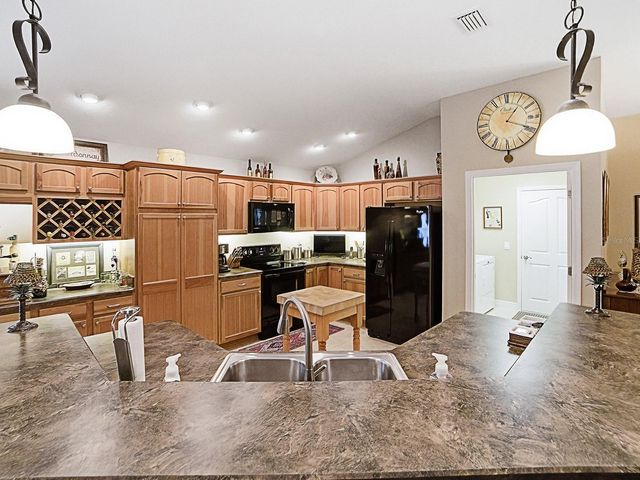 2962 STEPPING STONE PATH, The Villages, FL 32163