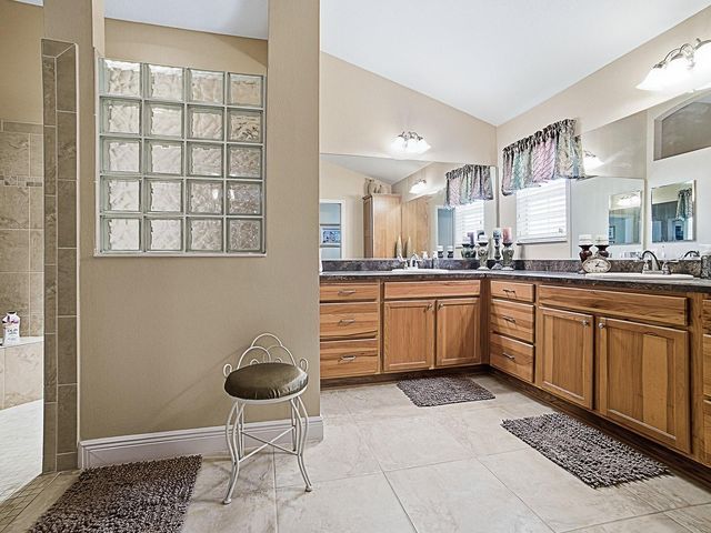 2962 STEPPING STONE PATH, The Villages, FL 32163