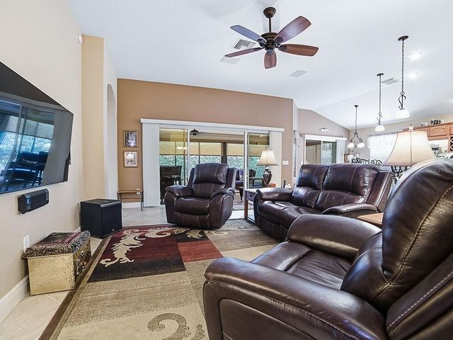 2962 STEPPING STONE PATH, The Villages, FL 32163