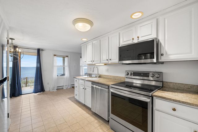 544 Shore Road UNIT 3, Truro, MA 02666