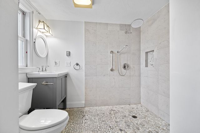 544 Shore Road UNIT 3, Truro, MA 02666