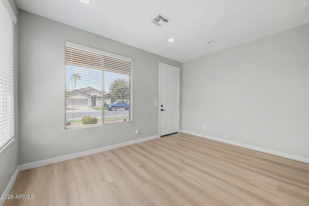 3053 E BLUEBIRD Place, Chandler, AZ 85286 — photo 2