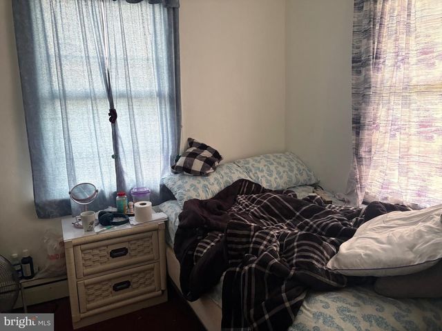 400 THOMSON AVE, Paulsboro, NJ 08066