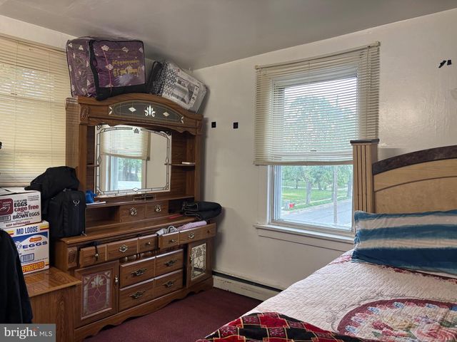 400 THOMSON AVE, Paulsboro, NJ 08066