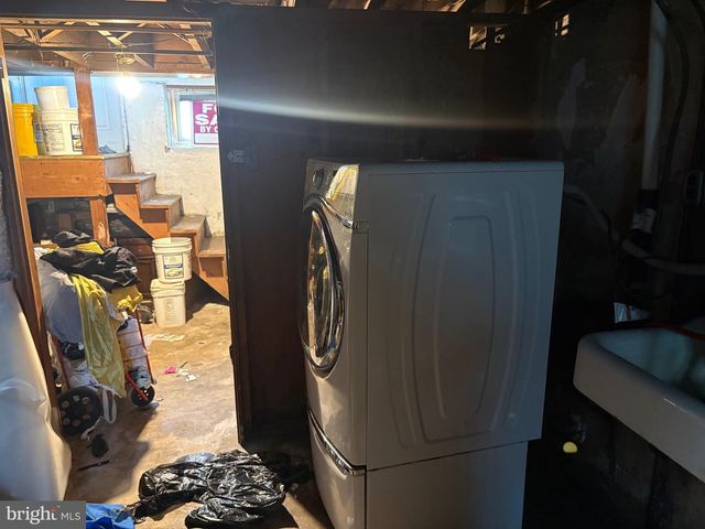 400 THOMSON AVE, Paulsboro, NJ 08066