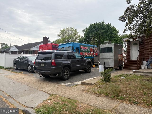 400 THOMSON AVE, Paulsboro, NJ 08066