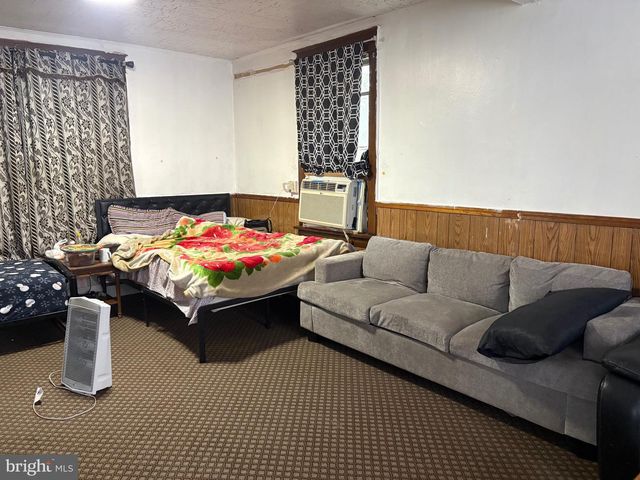 400 THOMSON AVE, Paulsboro, NJ 08066