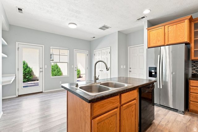 10574 S OZARKS DR, South Jordan, UT 84095