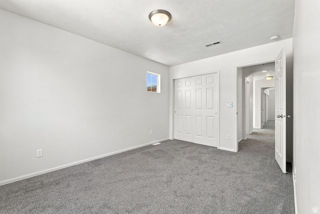 10574 S OZARKS DR, South Jordan, UT 84095