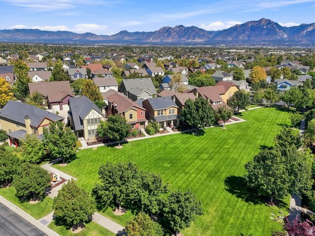 10574 S OZARKS DR, South Jordan, UT 84095