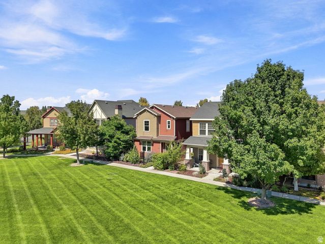 10574 S OZARKS DR, South Jordan, UT 84095