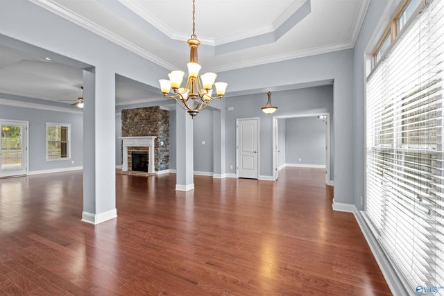 345 Northlake Drive, Meridianville, AL 35759