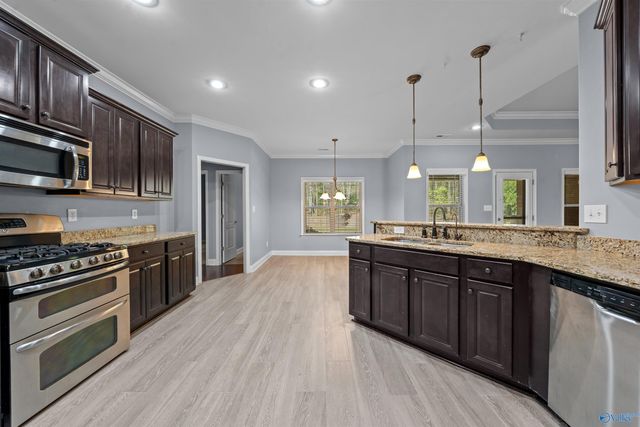 345 Northlake Drive, Meridianville, AL 35759