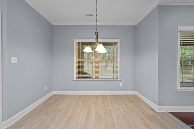 345 Northlake Drive, Meridianville, AL 35759