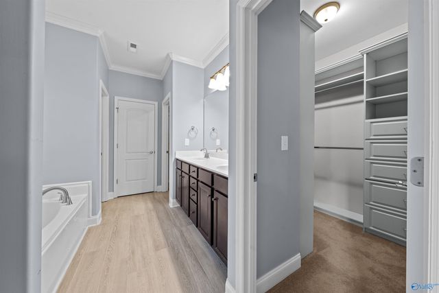 345 Northlake Drive, Meridianville, AL 35759