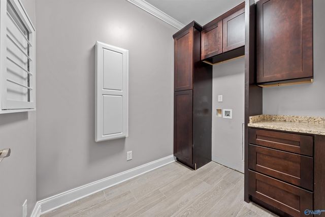 345 Northlake Drive, Meridianville, AL 35759