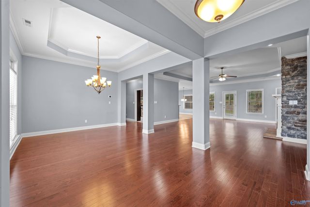 345 Northlake Drive, Meridianville, AL 35759