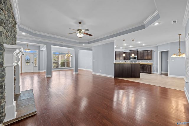 345 Northlake Drive, Meridianville, AL 35759