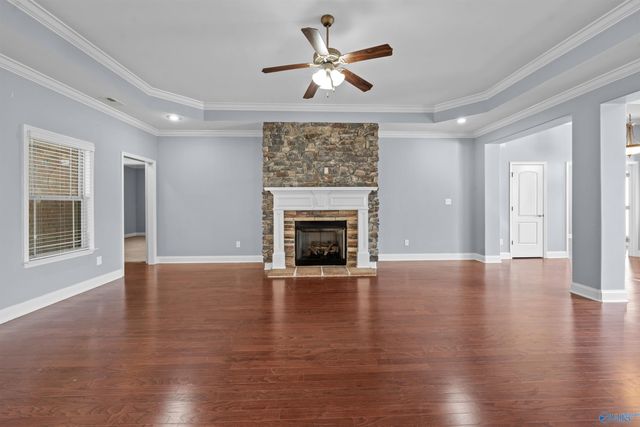 345 Northlake Drive, Meridianville, AL 35759