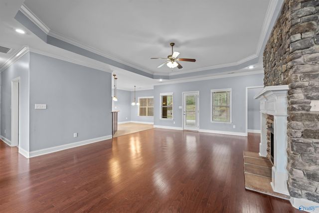 345 Northlake Drive, Meridianville, AL 35759