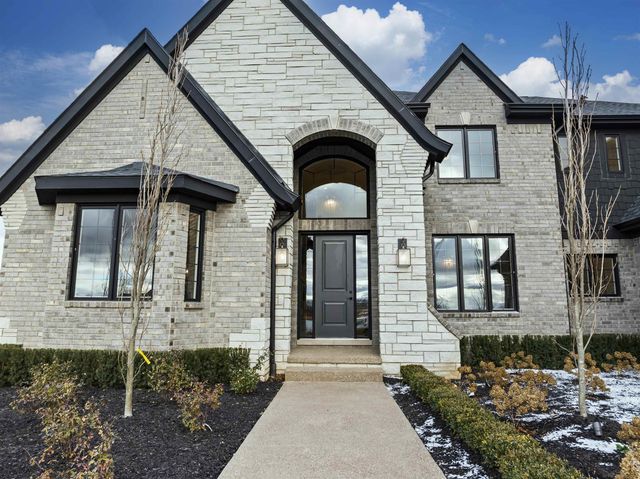 67770 Overlook Trail Drive, Washington, MI 48095